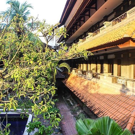 Hotel Puri Tanah Lot Kuta Lombok Extérieur photo
